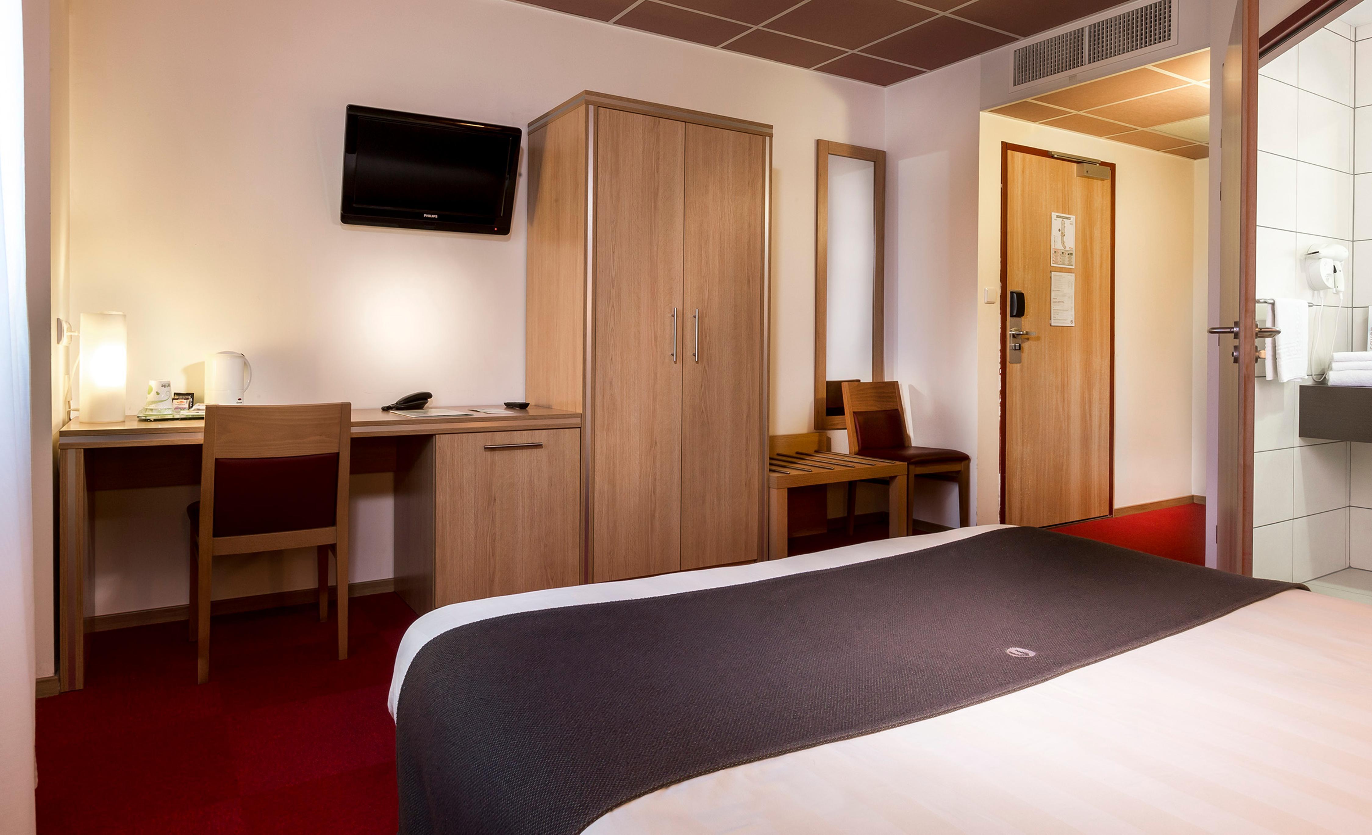 Campanile Metz Nord - Talange Hotel Екстериор снимка