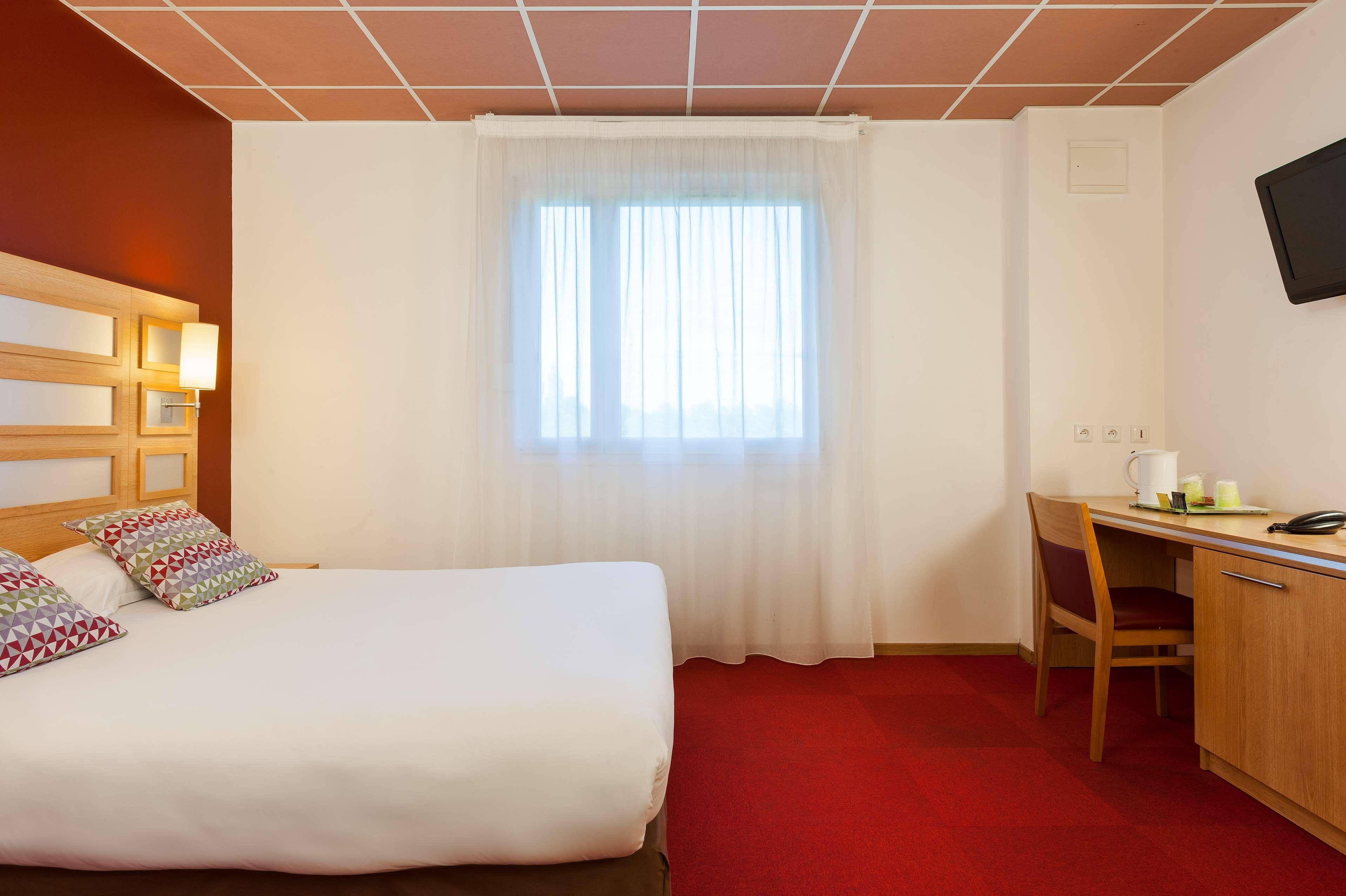 Campanile Metz Nord - Talange Hotel Екстериор снимка