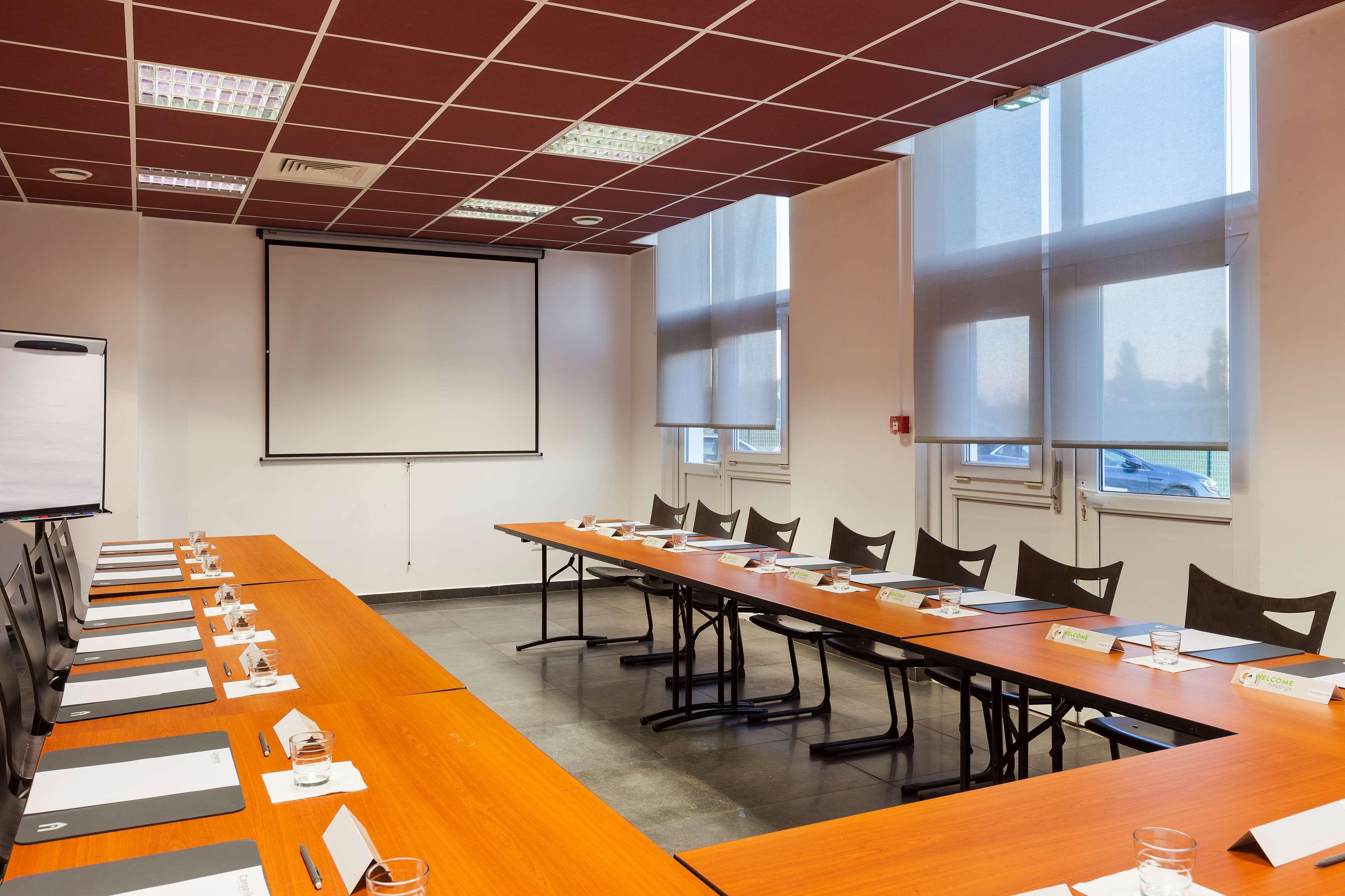 Campanile Metz Nord - Talange Hotel Екстериор снимка