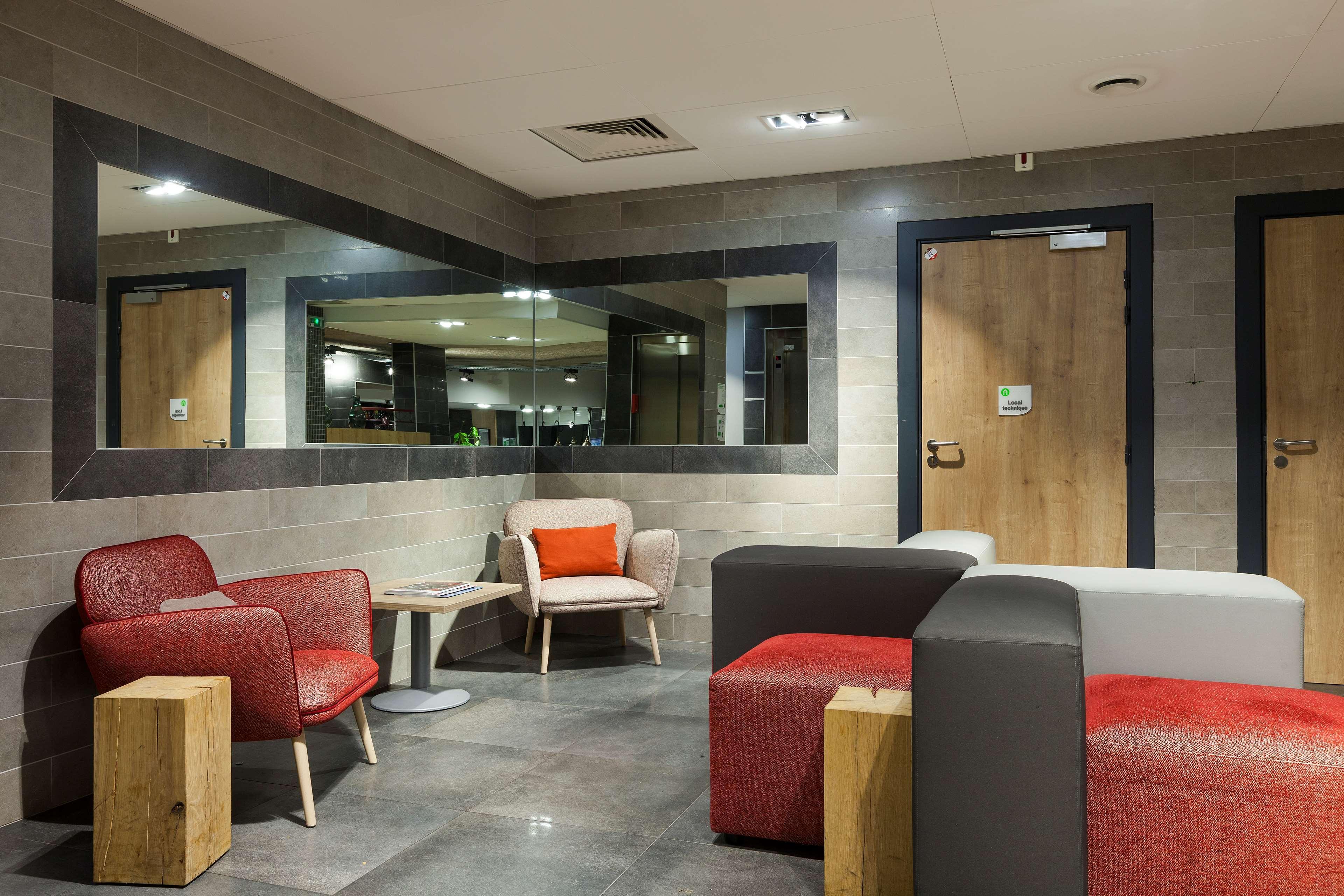 Campanile Metz Nord - Talange Hotel Екстериор снимка