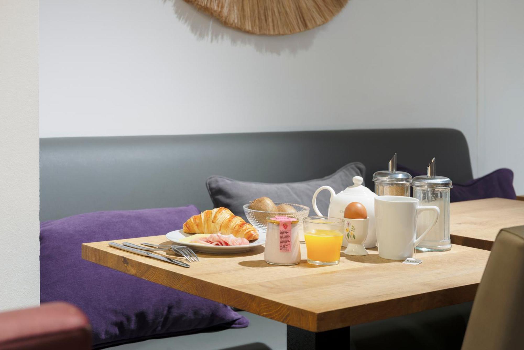 Campanile Metz Nord - Talange Hotel Екстериор снимка